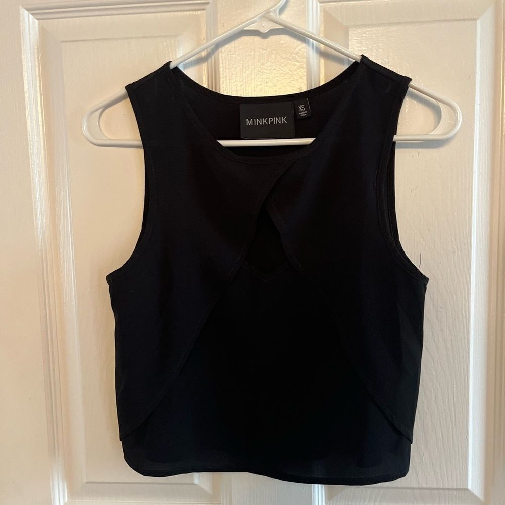 MinkPink black slightly cropped‎ tank